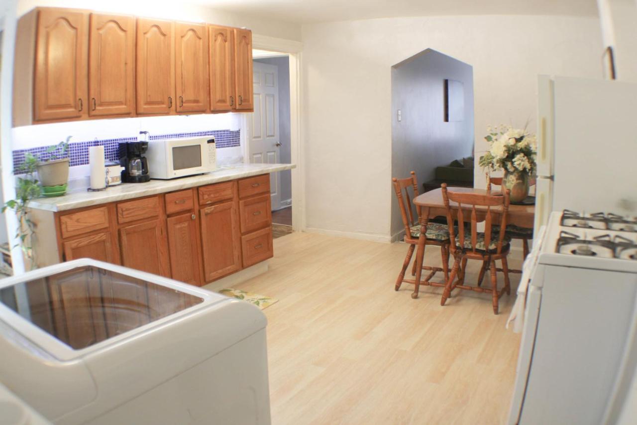 3 Bedroom Southside Pad - Sleeps 8 - Amazing Location Pittsburgh Kültér fotó