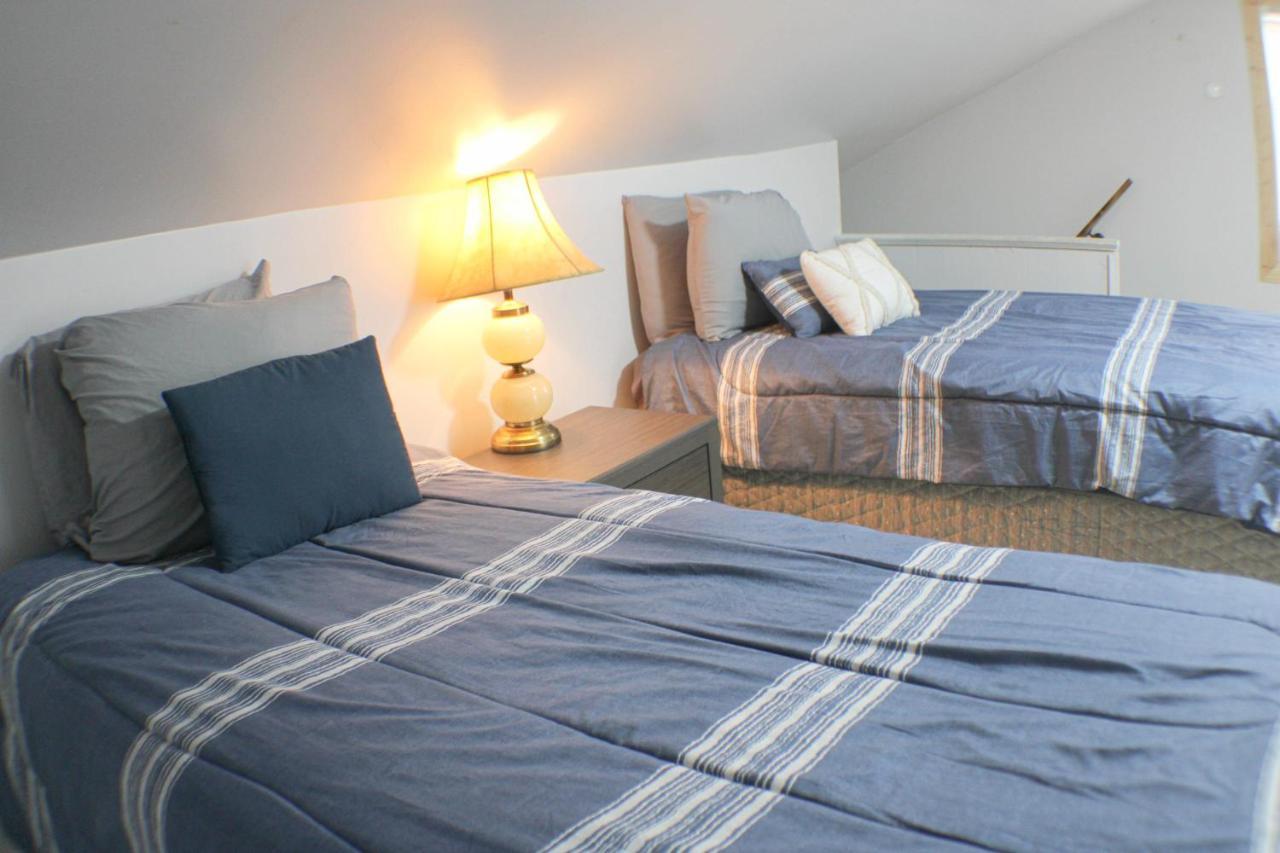 3 Bedroom Southside Pad - Sleeps 8 - Amazing Location Pittsburgh Kültér fotó